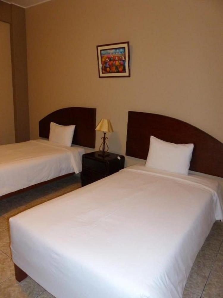 Suites Larco 656 Miraflores Lima Eksteriør billede