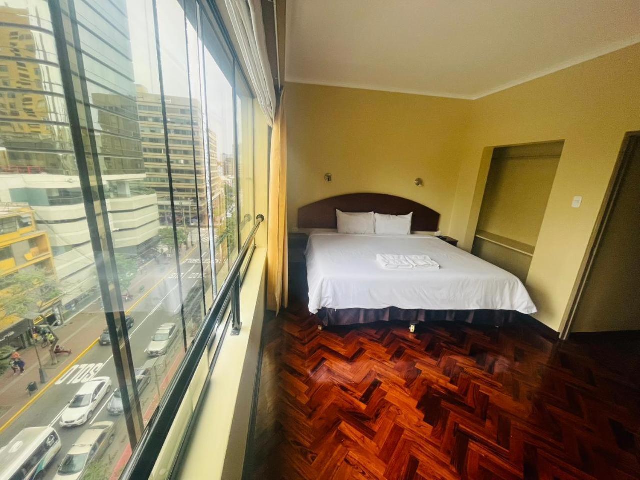 Suites Larco 656 Miraflores Lima Eksteriør billede